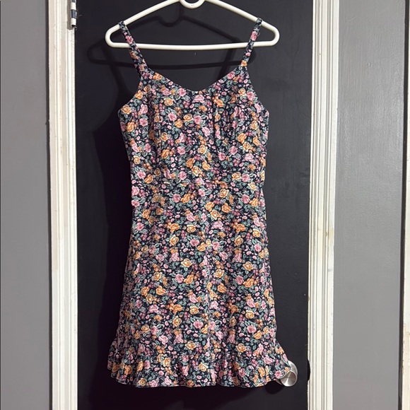 Old Navy Floral Linen Blend Cami Mini Dress Size: M Length: 34” - Picture 1 of 7